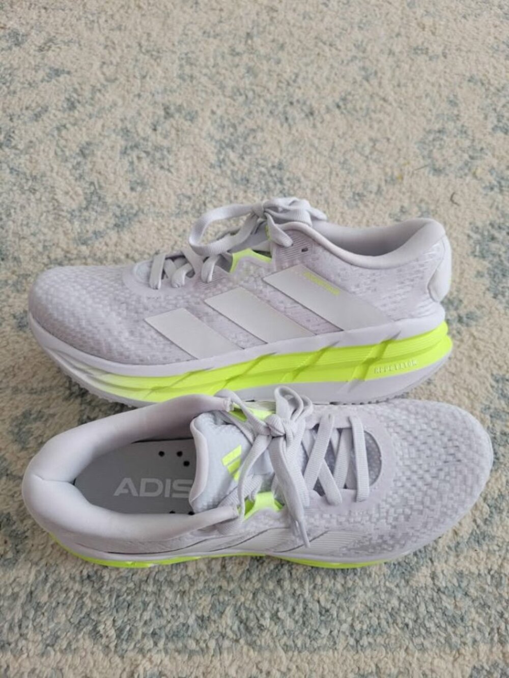 Adidas Adistar 4 running shoes size 8